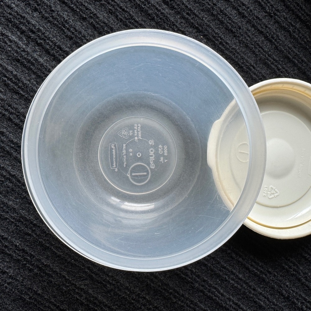 Rubbermaid Servin Saver Food Storage Containers Almond 4pc Set #2 #6 #1 Round - Picture 9 of 16